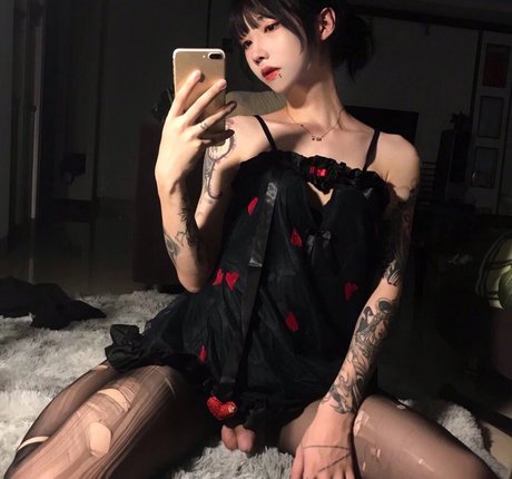 Nacktes geleaktes OnlyFans-Foto von Izayoirui