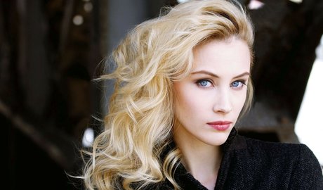 Sarah Gadon