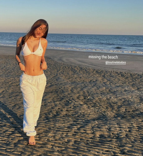 Nacktes geleaktes OnlyFans-Foto von Nina Gessler