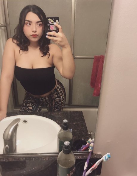 Nacktes geleaktes OnlyFans-Foto von April Maribel Espinoza