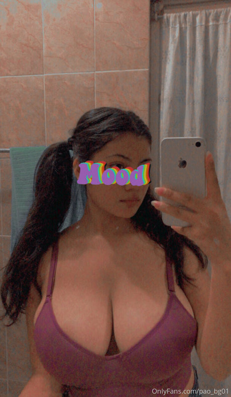 Nacktes geleaktes OnlyFans-Foto von Paola Bustamante