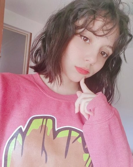 Nacktes geleaktes OnlyFans-Foto von Poiodecolores