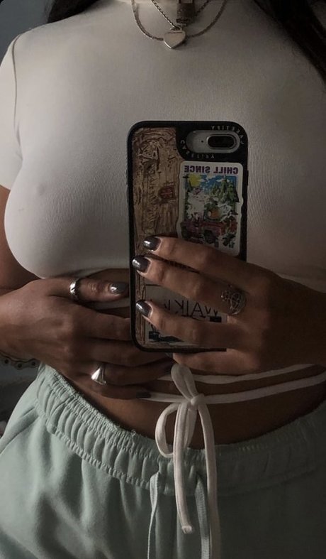 Nacktes geleaktes OnlyFans-Foto von Ceara Maya