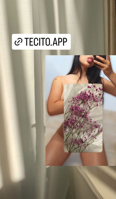 Nacktes geleaktes OnlyFans-Foto von Tecito App