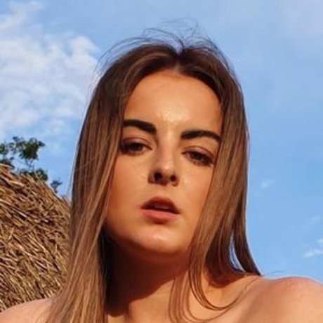Nacktes geleaktes OnlyFans-Foto von Nataliawillow