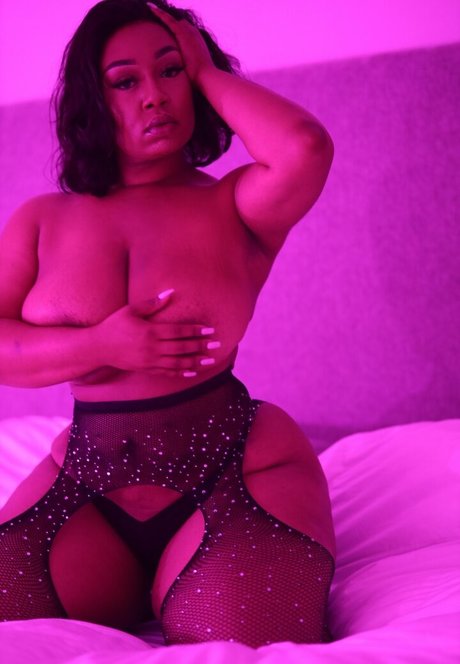 Nacktes geleaktes OnlyFans-Foto von Brittneytonee