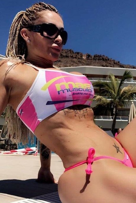 Victoria Lomba