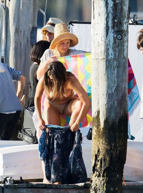 Nacktes geleaktes OnlyFans-Foto von Olympia Valance