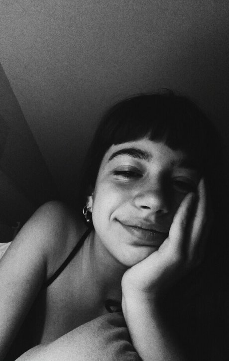 Nacktes geleaktes OnlyFans-Foto von Spanishgrimes