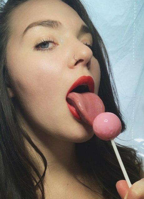 Nacktes geleaktes OnlyFans-Foto von Jonnij