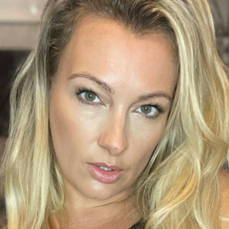 Nacktes geleaktes OnlyFans-Foto von Juicy Lucie