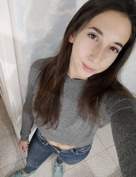 Nacktes geleaktes OnlyFans-Foto von Athina Panteliou