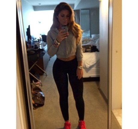 Nacktes geleaktes OnlyFans-Foto von Laureen Pisciotta