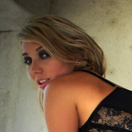 Nacktes geleaktes OnlyFans-Foto von Monica Campagnuolo