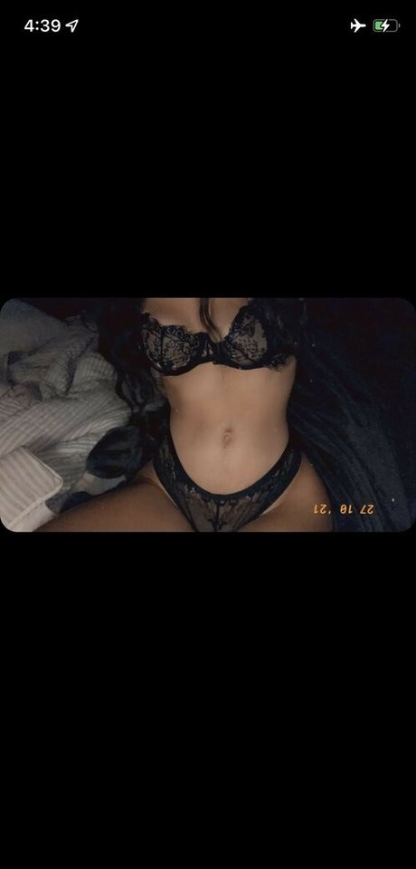 Nacktes geleaktes OnlyFans-Foto von Hailey Gallant