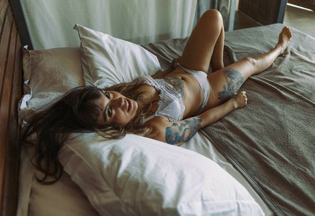 Nacktes geleaktes OnlyFans-Foto von Rapha