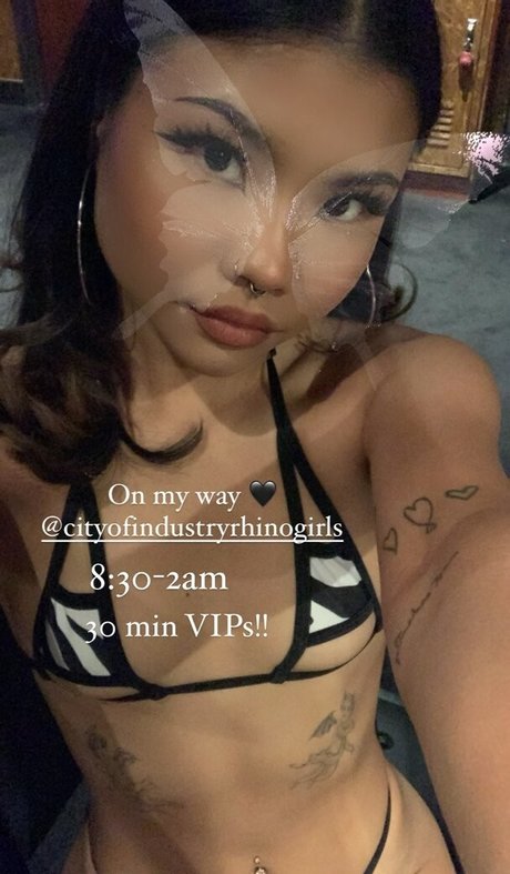 Nacktes geleaktes OnlyFans-Foto von Corademie