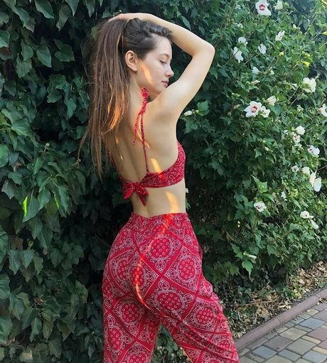 Nacktes geleaktes OnlyFans-Foto von Anna Loisa