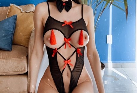 Nacktes geleaktes OnlyFans-Foto von Valerie Wine