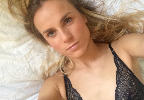Nacktes geleaktes OnlyFans-Foto von Lina Gecevicene