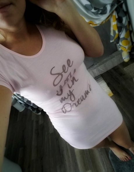 Nacktes geleaktes OnlyFans-Foto von Grabymyneckk