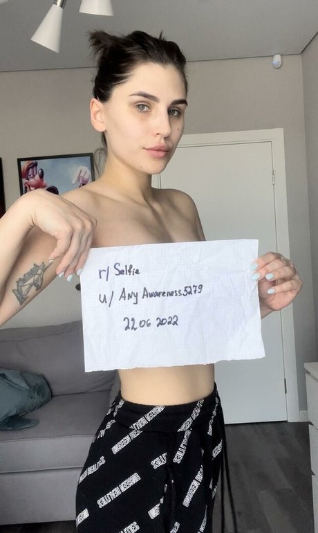 Nacktes geleaktes OnlyFans-Foto von Anyawareness5279
