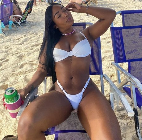 Nacktes geleaktes OnlyFans-Foto von Thami Souza
