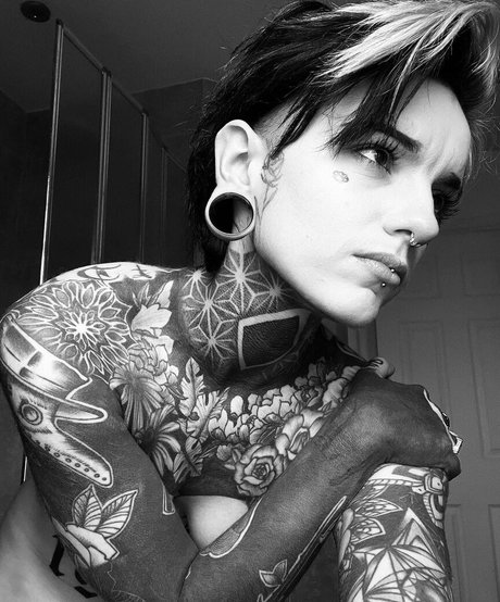 Holly Broome Inked
