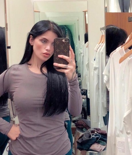 Nacktes geleaktes OnlyFans-Foto von Alyssa Tognetti