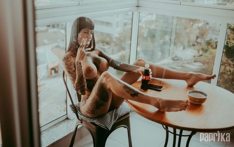 Nacktes geleaktes OnlyFans-Foto von Witch Love