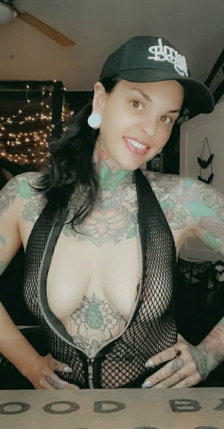 Nacktes geleaktes OnlyFans-Foto von Thegrimwreather66