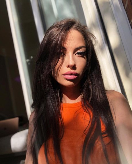 Nacktes geleaktes OnlyFans-Foto von Marlinskaa