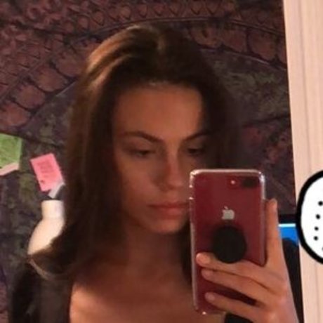 Nacktes geleaktes OnlyFans-Foto von Sarahjolzzz