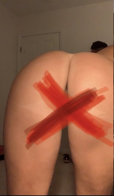 Nacktes geleaktes OnlyFans-Foto von Lola Anne