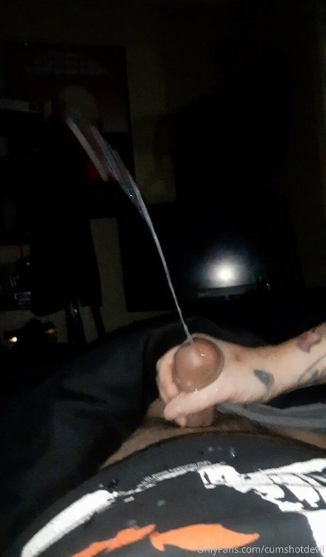 Nacktes geleaktes OnlyFans-Foto von Devilshots