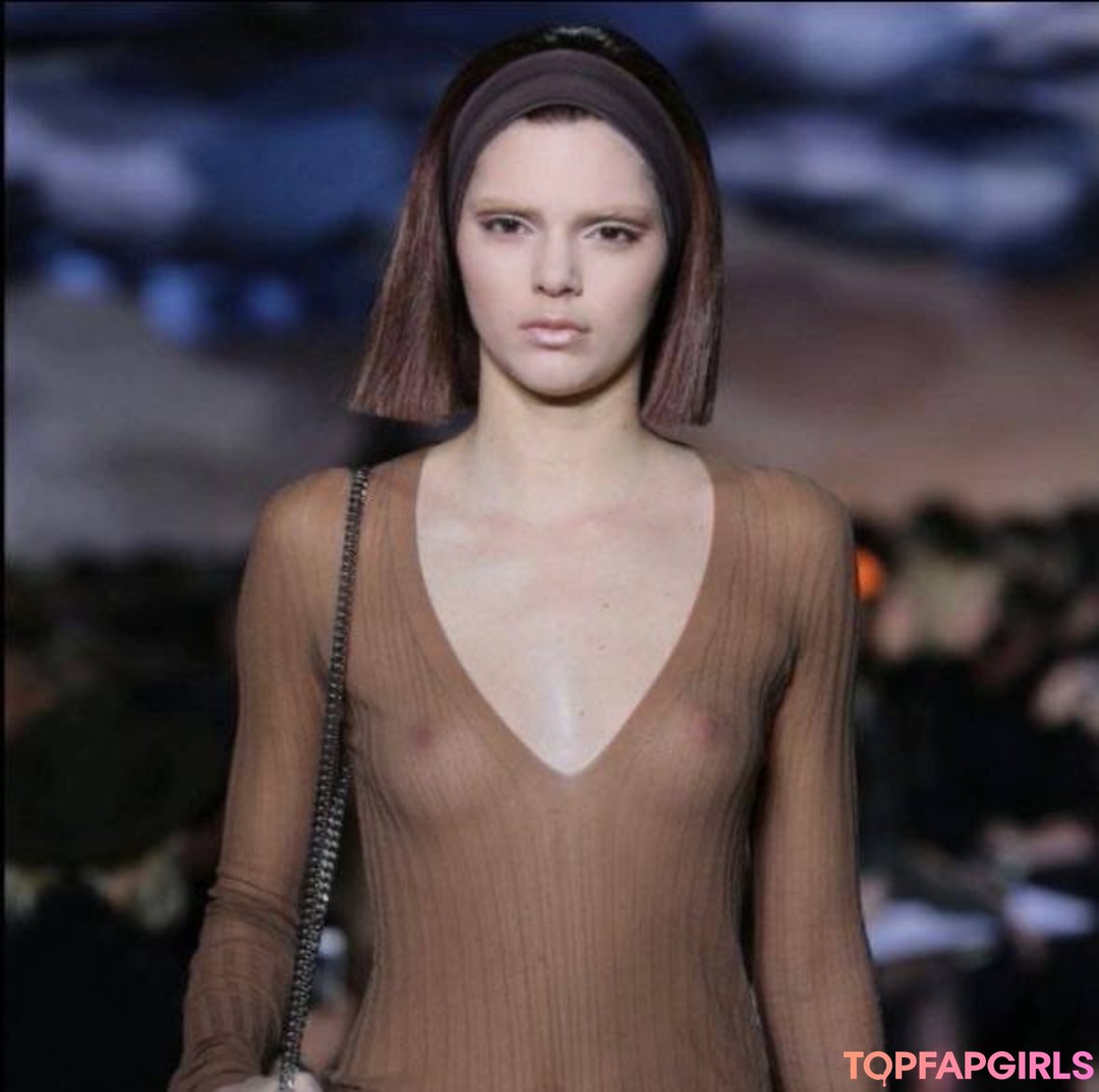 Nacktes geleaktes OnlyFans-Foto von Kendall Jenner #1819