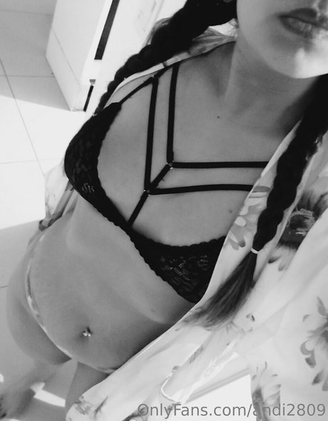 Nacktes geleaktes OnlyFans-Foto von Laveci28
