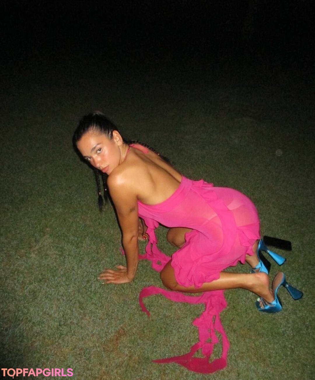 Nacktes geleaktes OnlyFans-Foto von Dua Lipa #1273