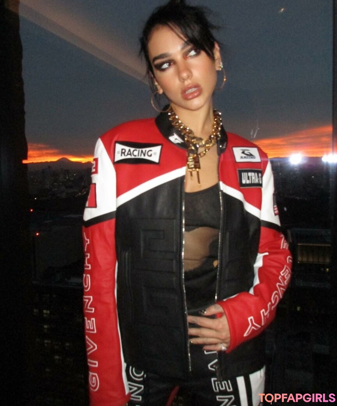 Nacktes geleaktes OnlyFans-Foto von Dua Lipa #1443