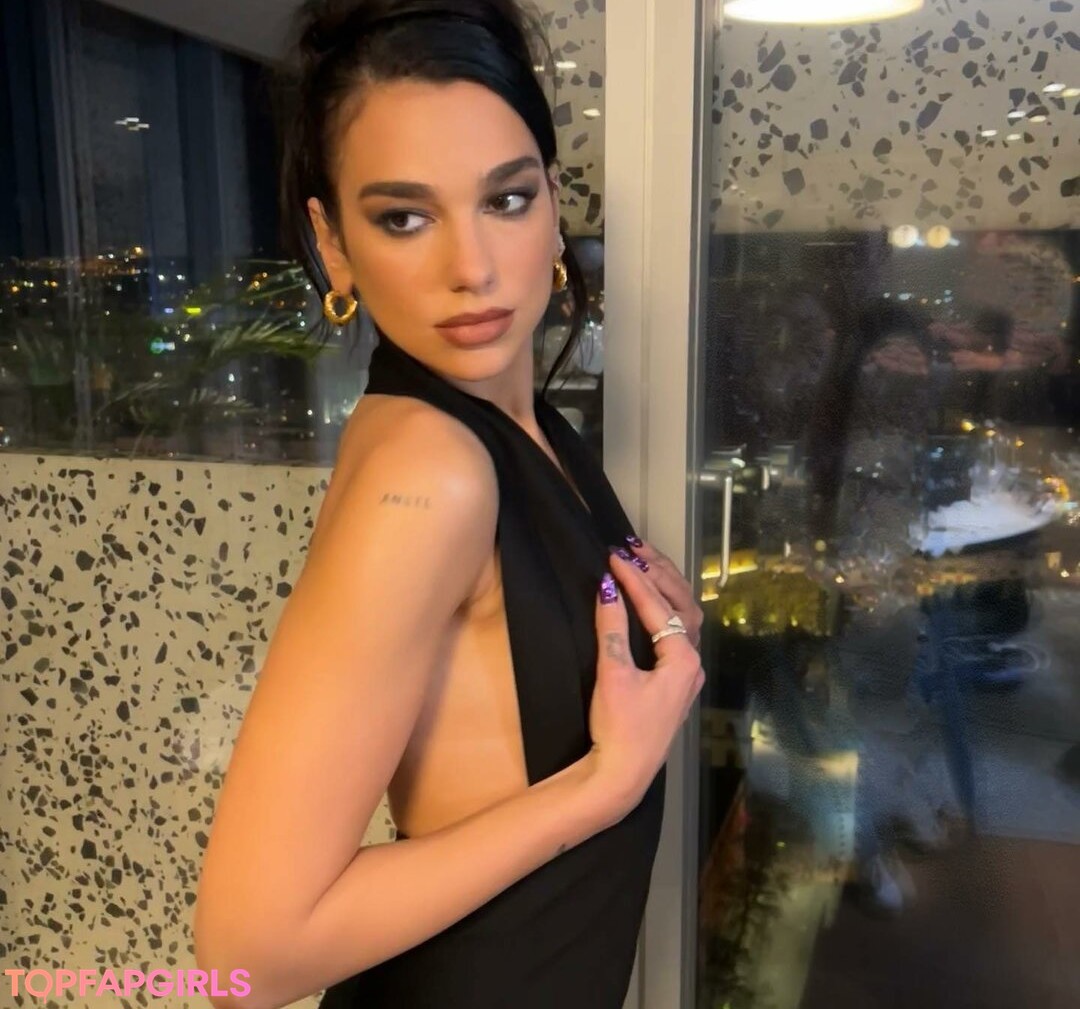 Nacktes geleaktes OnlyFans-Foto von Dua Lipa #1593