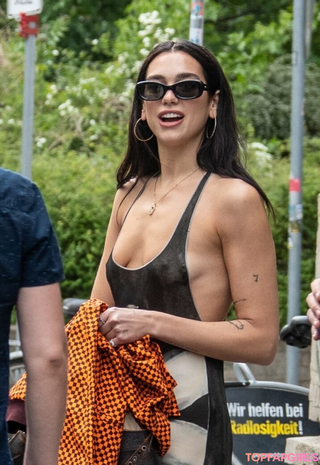 Nacktes geleaktes OnlyFans-Foto von Dua Lipa #1689