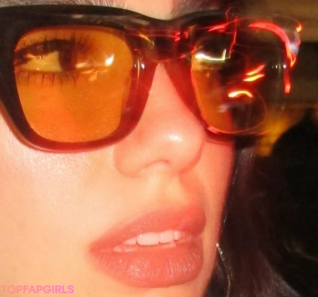 Nacktes geleaktes OnlyFans-Foto von Dua Lipa #1753