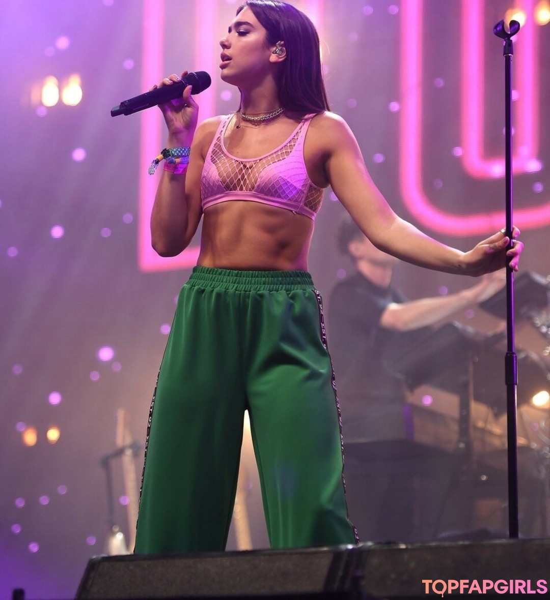 Nacktes geleaktes OnlyFans-Foto von Dua Lipa #1851