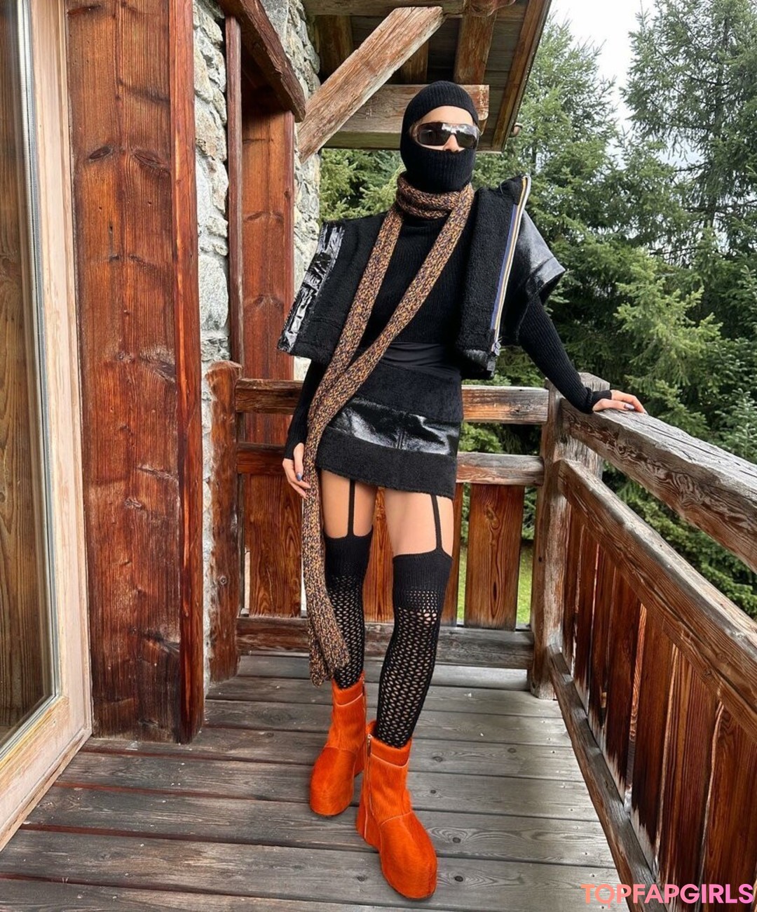 Nacktes geleaktes OnlyFans-Foto von Rita Ora #1071