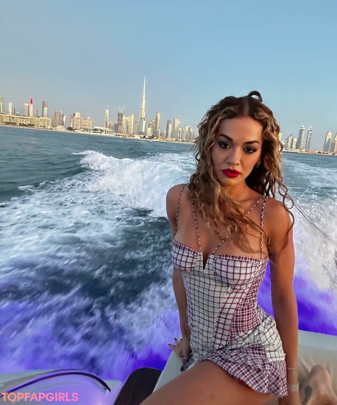 Nacktes geleaktes OnlyFans-Foto von Rita Ora #1412