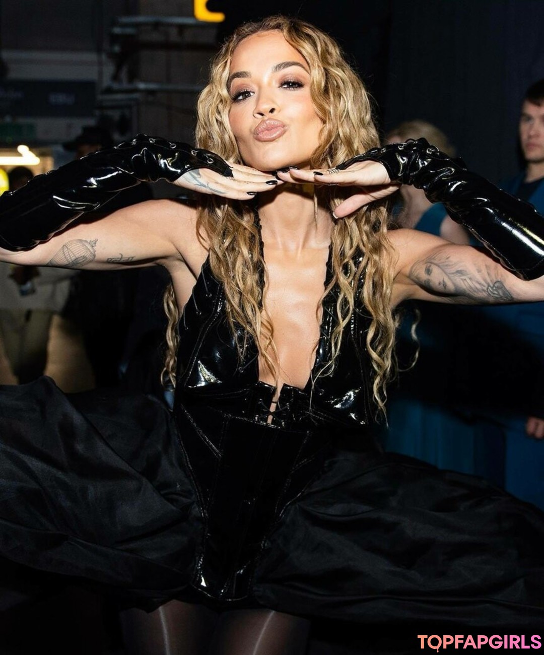 Nacktes geleaktes OnlyFans-Foto von Rita Ora #1628