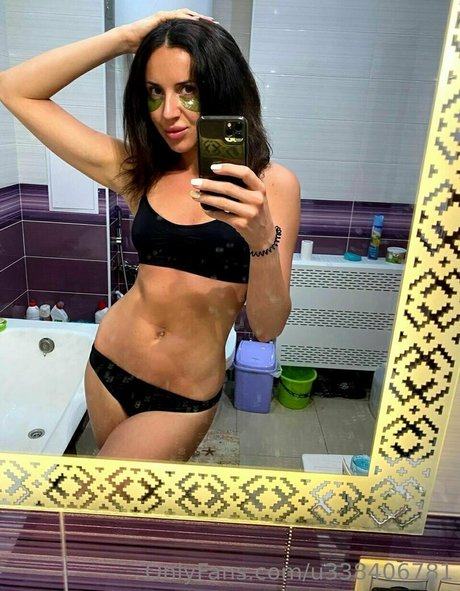 Juliana_insanely_h0rny