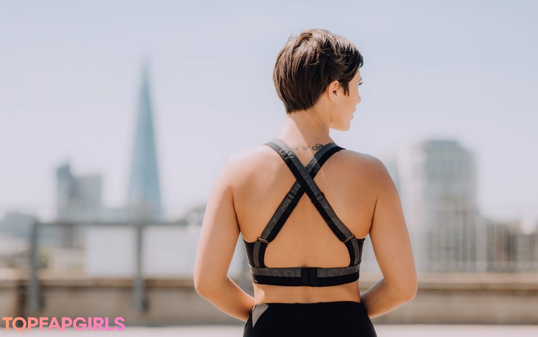 Nacktes geleaktes OnlyFans-Foto von Frankie Bridge #1073