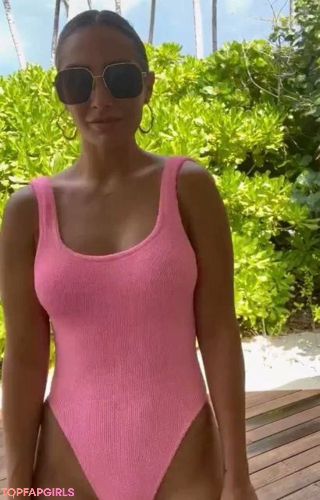 Nacktes geleaktes OnlyFans-Foto von Frankie Bridge #1111