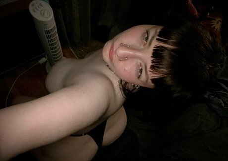 Nacktes geleaktes OnlyFans-Foto von Agoraphothicc